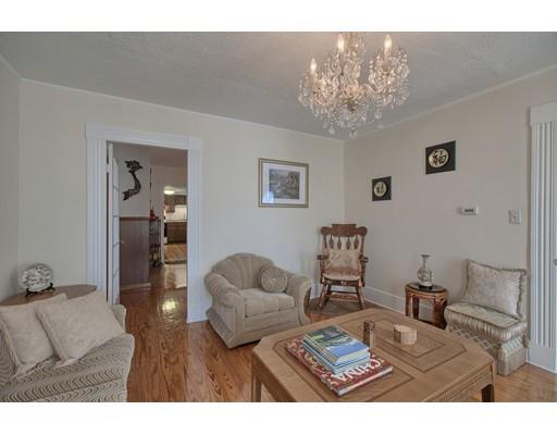 31 Walnut St, Lowell, MA 01852 photo 10