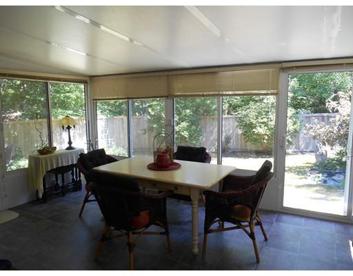 10 Hickory Cir, Mashpee, MA 02649 photo 16
