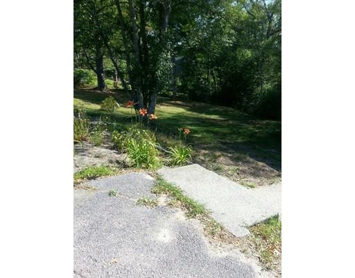 11 Peaceful Ln, East Wareham, MA 02538 photo 4
