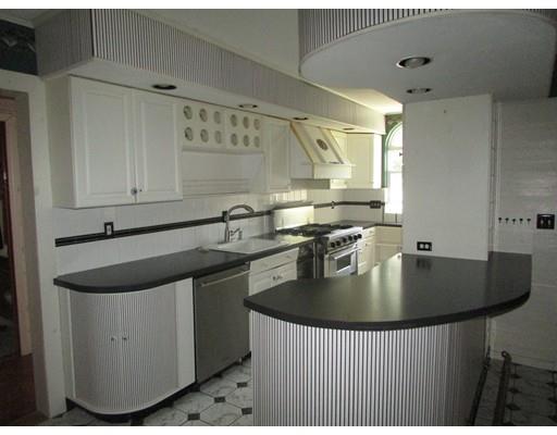 97 Noel St, Springfield, MA 01108 photo 7