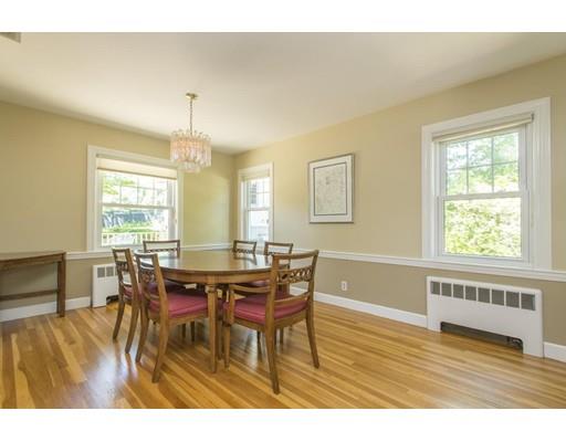42 Buckminster Rd, Brookline, MA 02445 photo 4