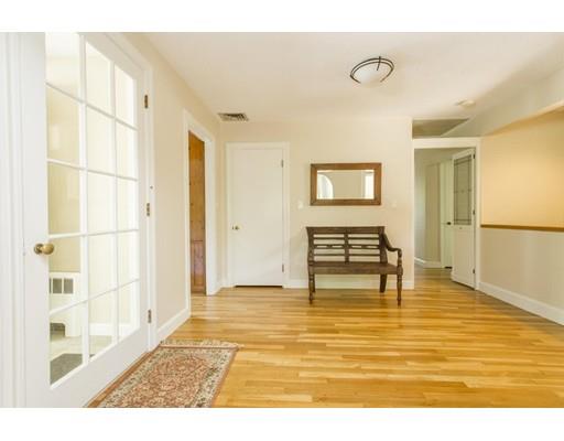 42 Buckminster Rd, Brookline, MA 02445 photo 2