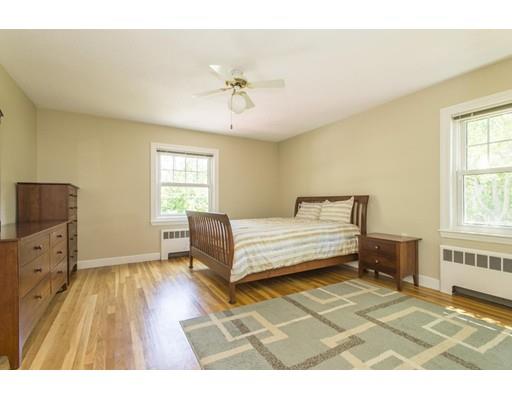 42 Buckminster Rd, Brookline, MA 02445 photo 6
