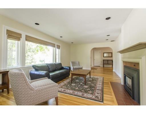 42 Buckminster Rd, Brookline, MA 02445 photo 3