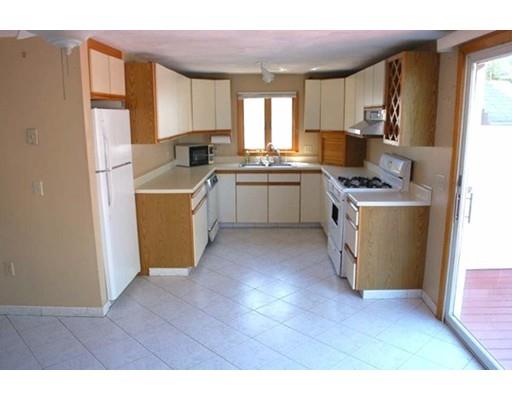 39 Pleasant St, Wareham, MA 02571 photo 6