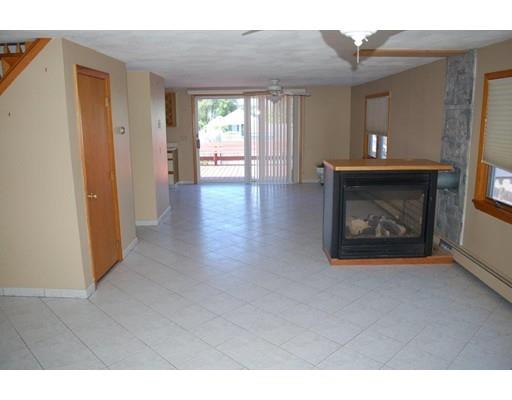 39 Pleasant St, Wareham, MA 02571 photo 5