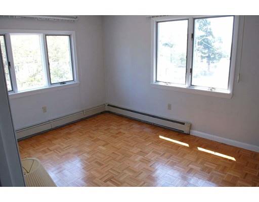 39 Pleasant St, Wareham, MA 02571 photo 11