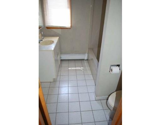 39 Pleasant St, Wareham, MA 02571 photo 8