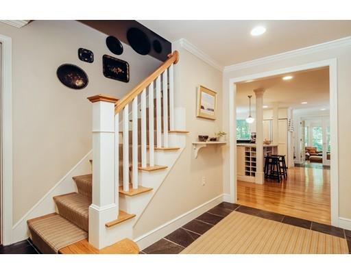 4 Cypress Cir, Hingham, MA 02043 photo 2