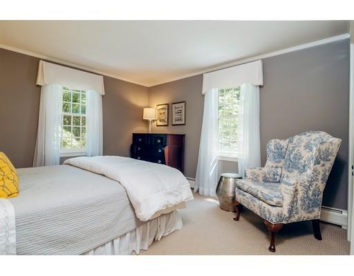 4 Cypress Cir, Hingham, MA 02043 photo 13