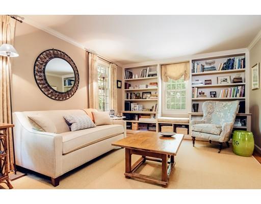 4 Cypress Cir, Hingham, MA 02043 photo 3