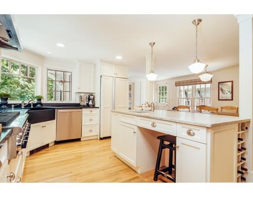 4 Cypress Cir, Hingham, MA 02043 photo 6