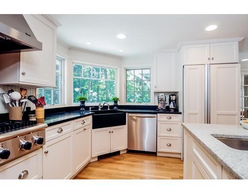 4 Cypress Cir, Hingham, MA 02043 photo 5