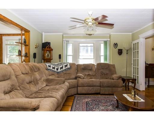 34 Arbor Ln, Dedham, MA 02026 photo 3