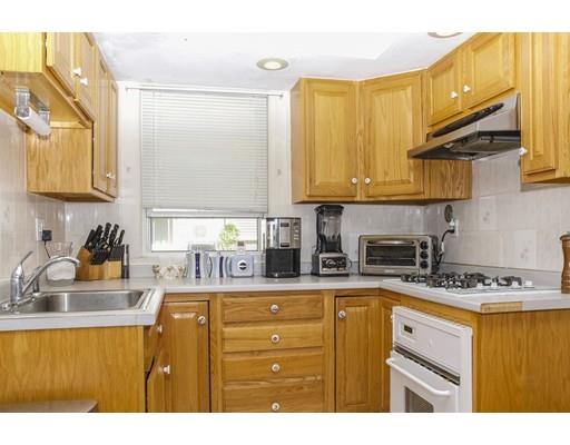 34 Arbor Ln, Dedham, MA 02026 photo 9