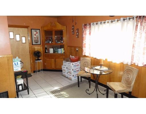 23 Clarence St, Everett, MA 02149 photo 5