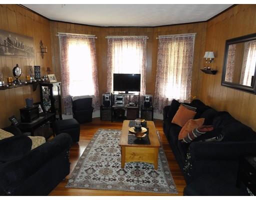 23 Clarence St, Everett, MA 02149 photo 7