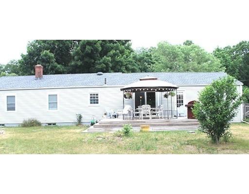 386 Hermitage Dr, Springfield, MA 01129 photo 22