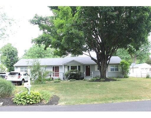 386 Hermitage Dr, Springfield, MA 01129 photo 2