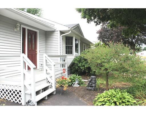 386 Hermitage Dr, Springfield, MA 01129 photo 3