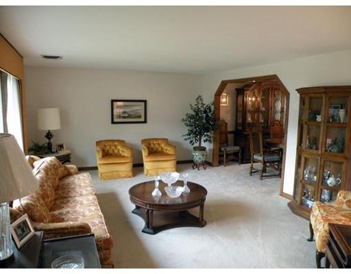33 Fairview Rd, Canton, MA 02021 photo 3