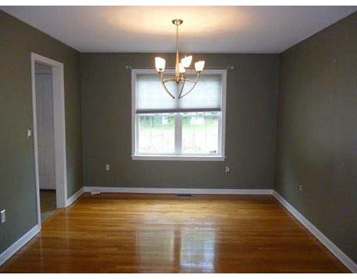 138 Orient St, Worcester, MA 01604 photo 9