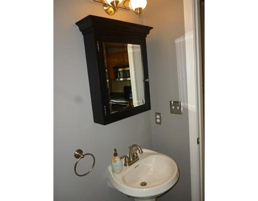 138 Orient St, Worcester, MA 01604 photo 17
