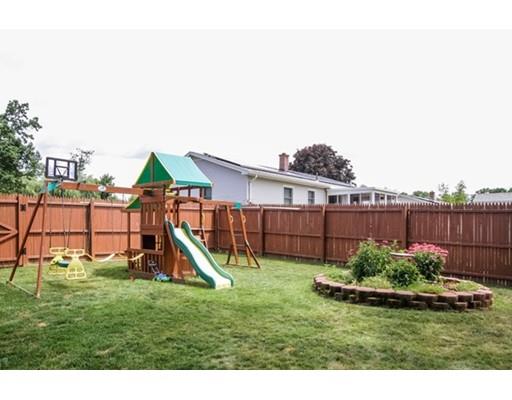 130 Garnet St, Springfield, MA 01129 photo 28