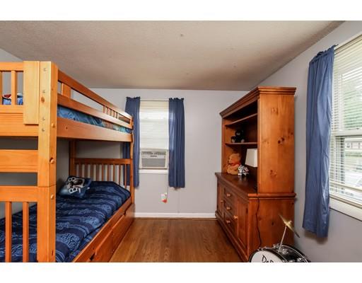 130 Garnet St, Springfield, MA 01129 photo 18