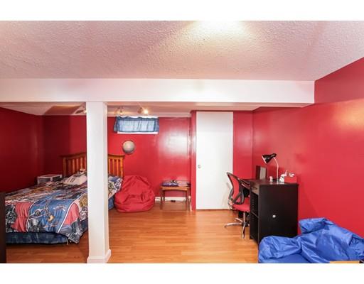 130 Garnet St, Springfield, MA 01129 photo 20