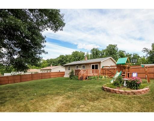 130 Garnet St, Springfield, MA 01129 photo 24