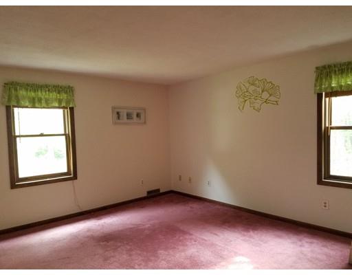 27 Marmon, Springfield, MA 01129 photo 15