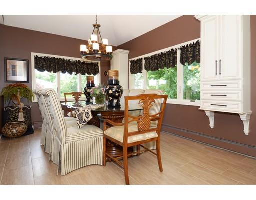 11 Pine Tree Dr, Saugus, MA 01906 photo 16