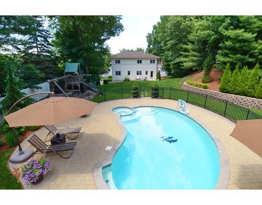 11 Pine Tree Dr, Saugus, MA 01906 photo 6