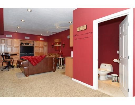 11 Pine Tree Dr, Saugus, MA 01906 photo 28