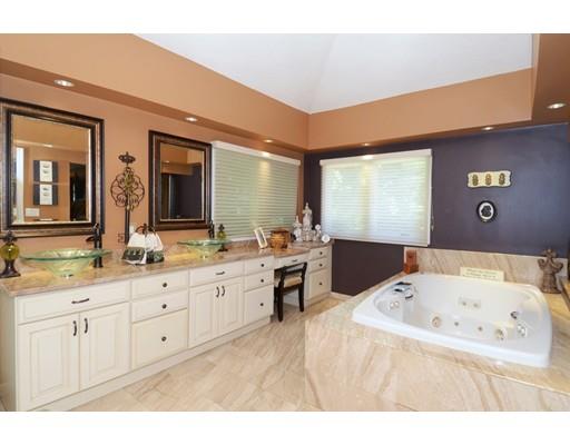 11 Pine Tree Dr, Saugus, MA 01906 photo 24
