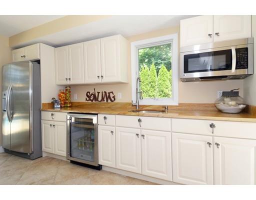 11 Pine Tree Dr, Saugus, MA 01906 photo 10