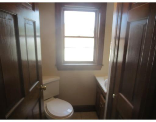 20 Clifton Ave, Everett, MA 02149 photo 6