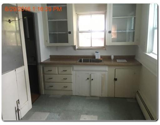37 Kay St, Fall River, MA 02724 photo 9