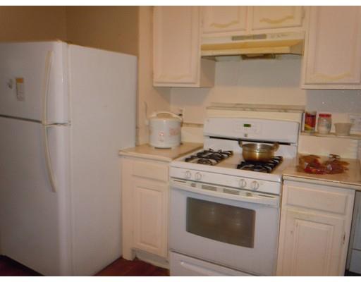 17 Lyndale St, Springfield, MA 01108 photo 14
