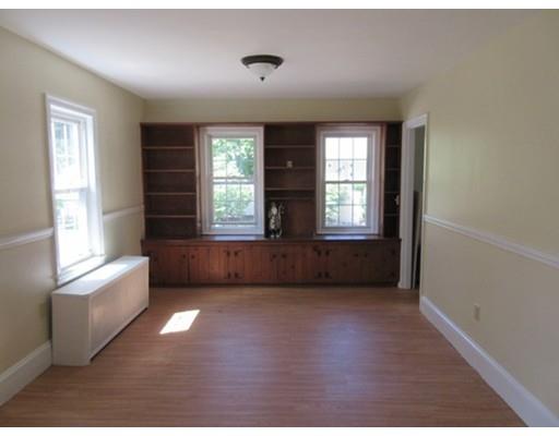 75 Shore Dr, Athol, MA 01331 photo 4