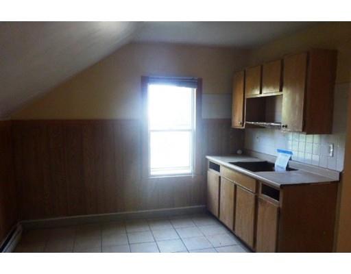 21 Curtis St, Worcester, MA 01603 photo 5