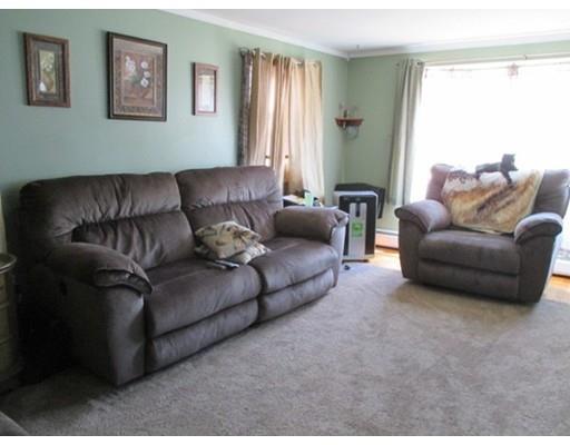 115 Boucher Cir, Chicopee, MA 01020 photo 6