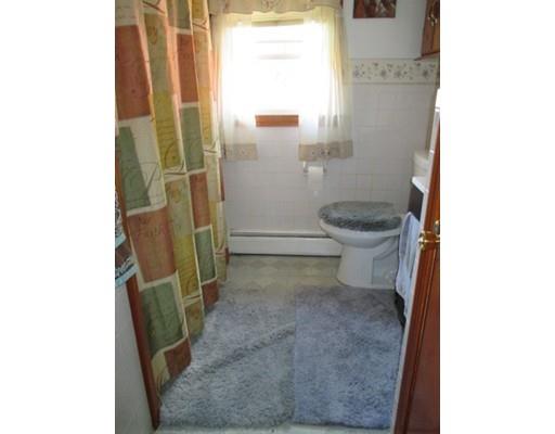 115 Boucher Cir, Chicopee, MA 01020 photo 11