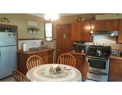6 Springfield St, Springfield, MA 01107 photo 3