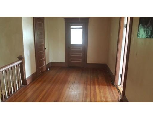 6 Springfield St, Springfield, MA 01107 photo 11