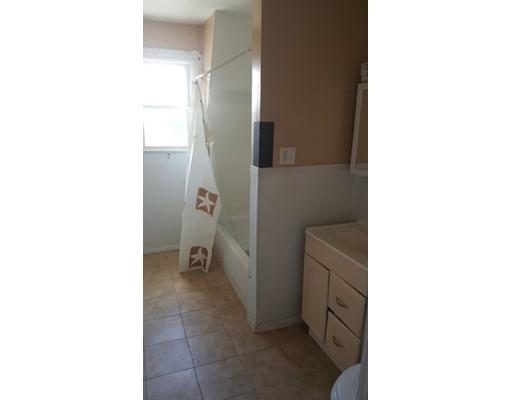 6 Springfield St, Springfield, MA 01107 photo 14