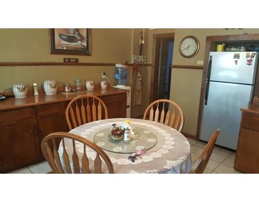 6 Springfield St, Springfield, MA 01107 photo 4