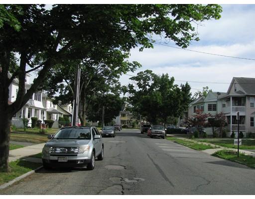 53 E Alvord St, Springfield, MA 01108 photo 6