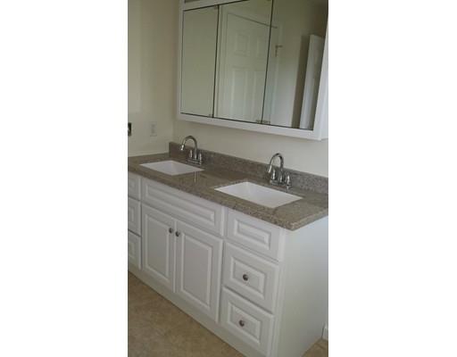 59 Peekskill Ave, Springfield, MA 01129 photo 13